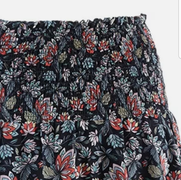 Cabi 5184 Flirt Skirt XS Floral NWOT - Picture 4 of 9